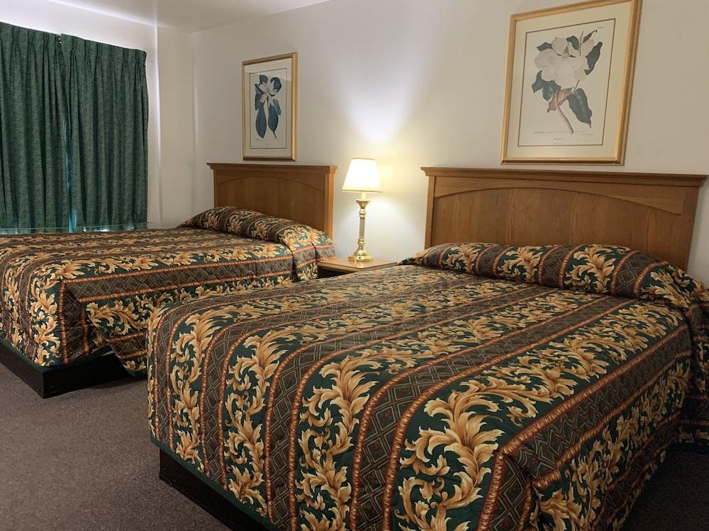 Economy Inn photo 17