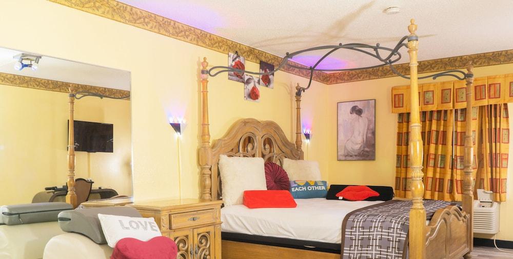 Luxe Inn and Suites photo 33