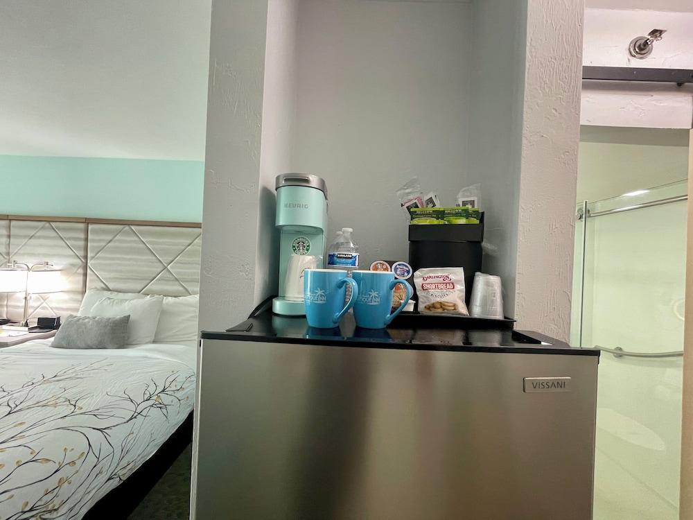 Ocean Sands Beach Boutique Inn - 1 Acre Private Beach photo 15