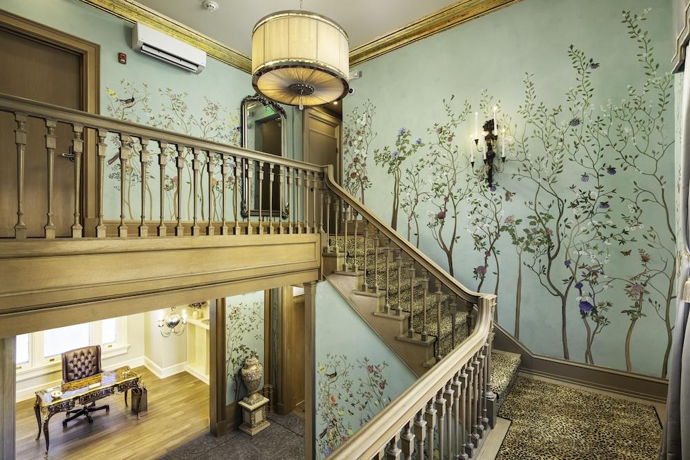 The Edward Hotel photo 17
