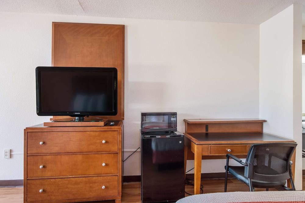 Motel 6 Van Buren, AR photo 34