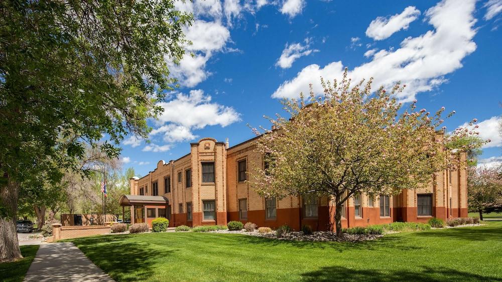 Best Western Plus Plaza Hotel photo 24