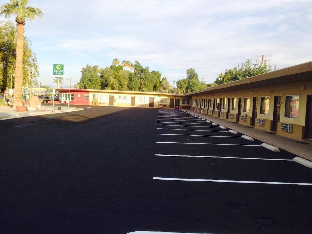 Desert Inn photo 32