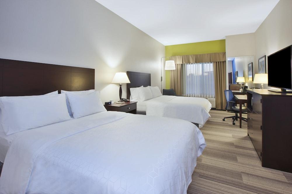 Holiday Inn Express Hotel & Suites Niles by IHG photo 16