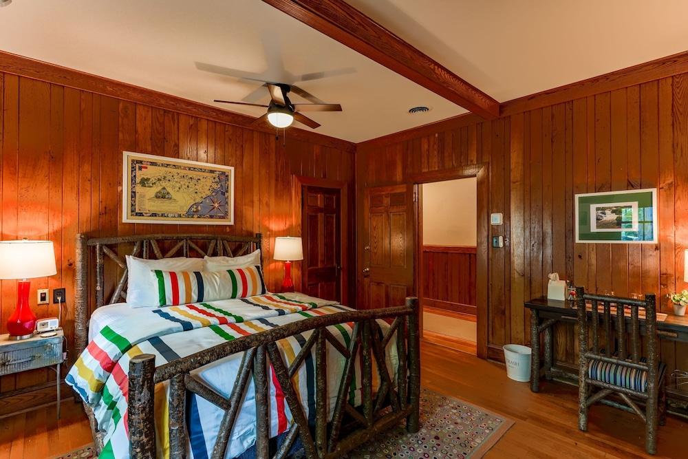 The Lodge on Lake Lure photo 16