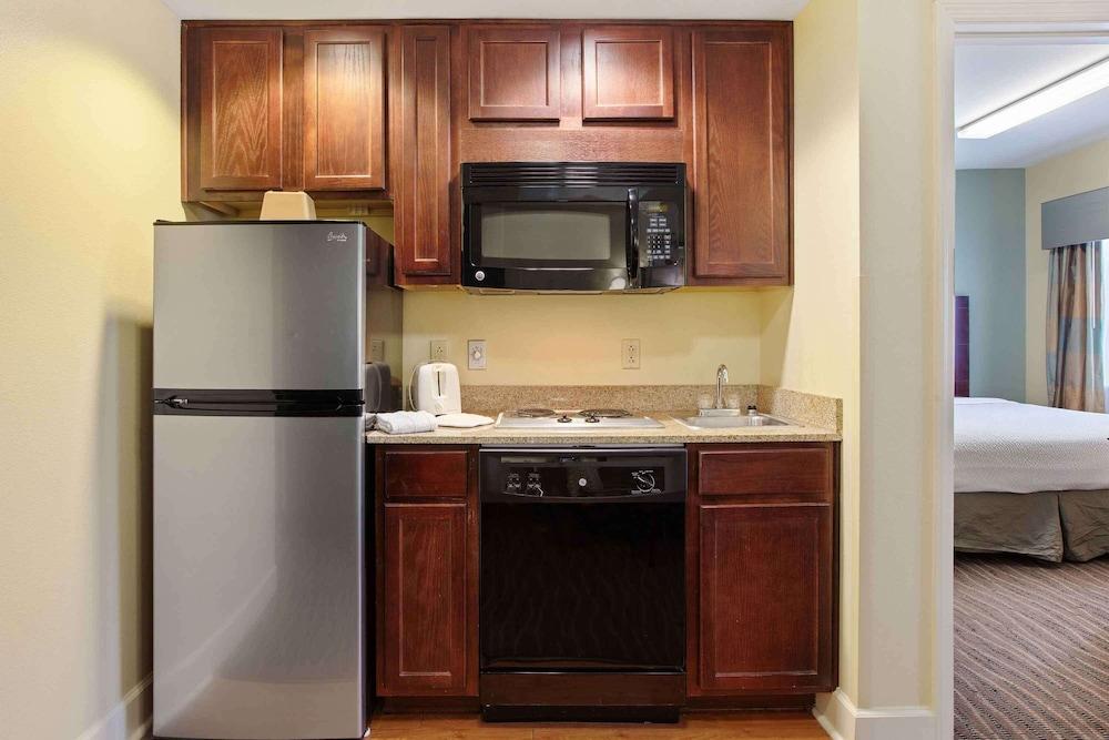 Extended Stay America Premier Suites Lakeland I4 photo 41