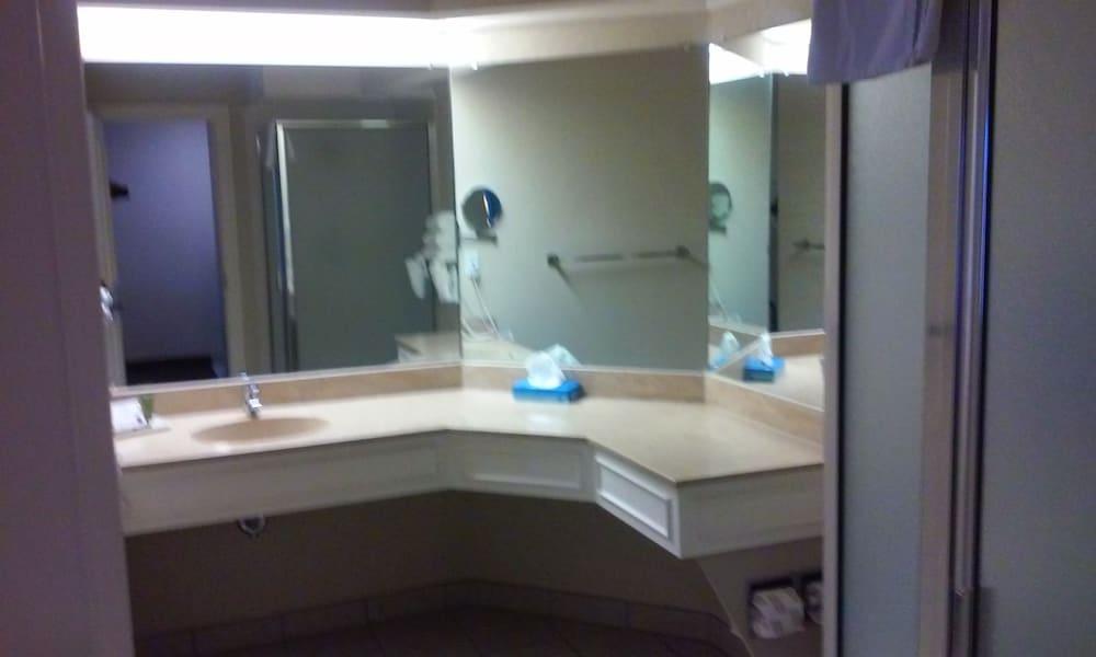 Imperial Swan Hotel & Suites photo 19