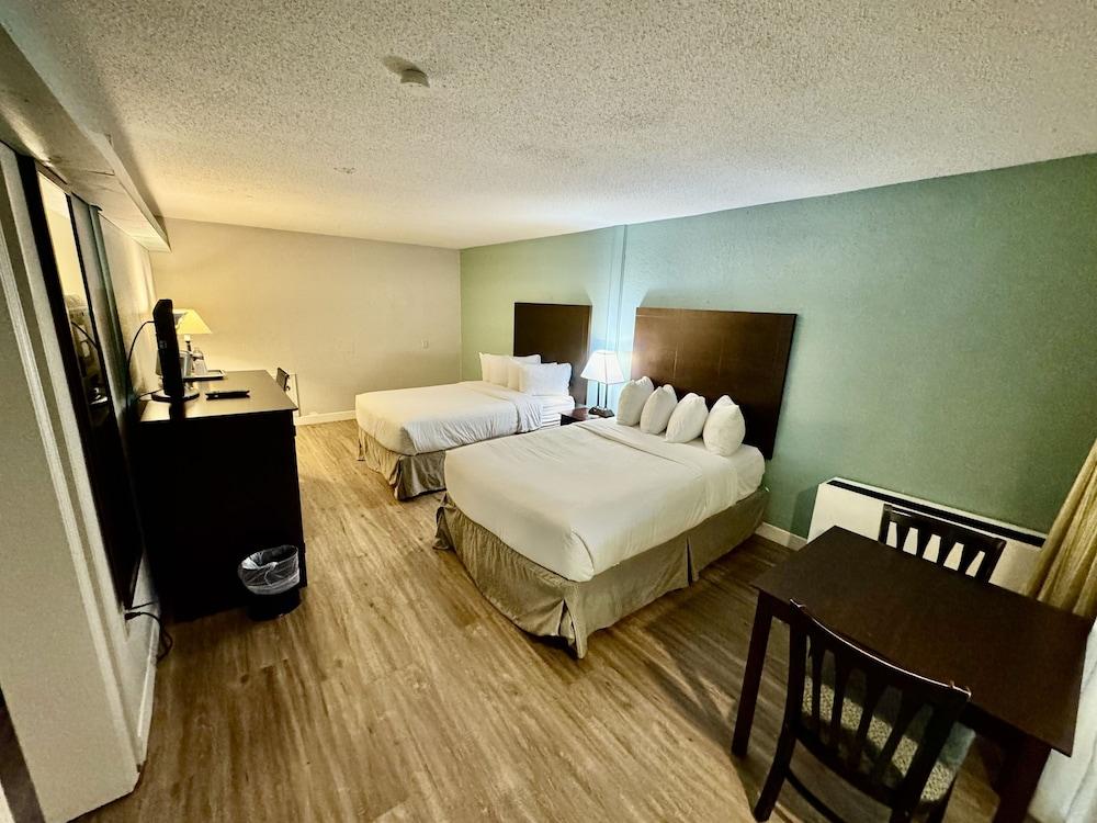 Wyndham Garden Ann Arbor photo 39