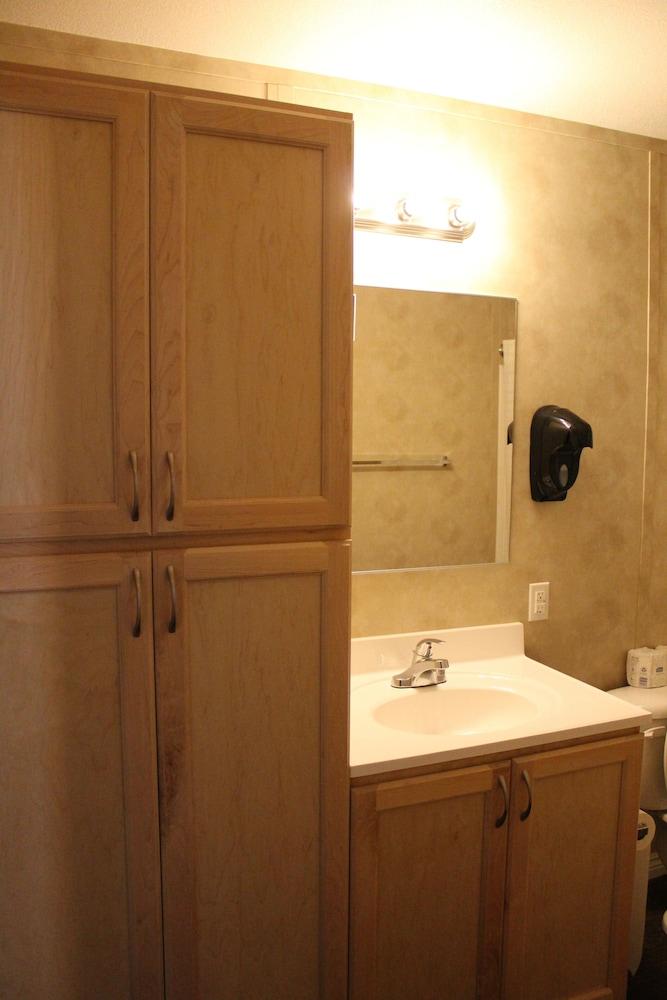 Target Hospitality-Delaware Lodge Orla photo 30