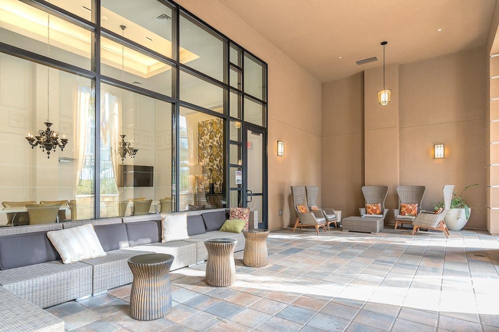 Global Luxury Suites Baypointe Station photo 20