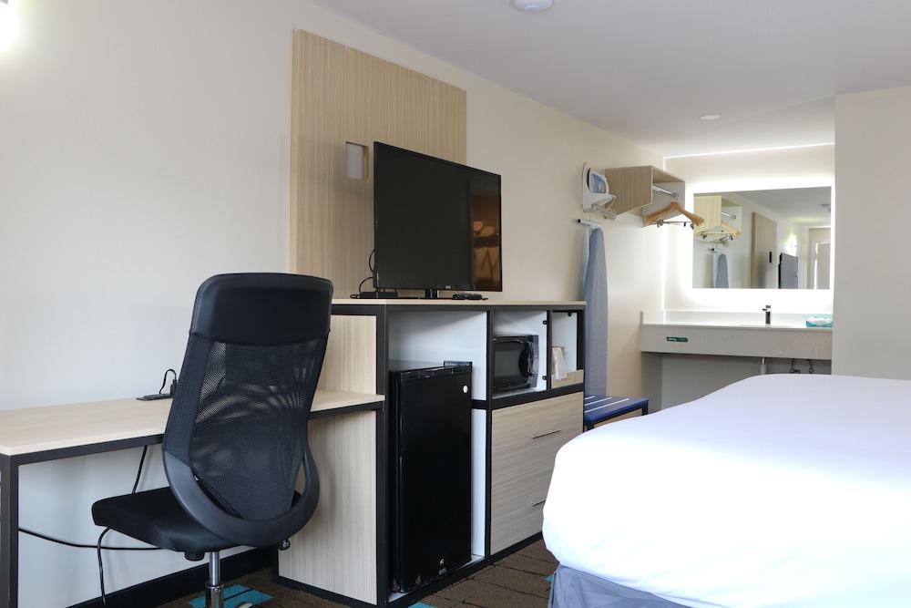 Sunbird ANNEX Resort photo 6