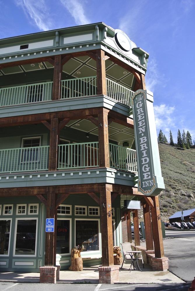 The Green Bridge Inn photo 7