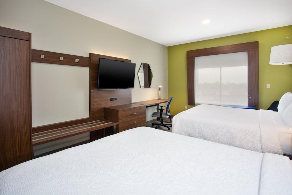 Holiday Inn Express & Suites Houston West - Katy by IHG photo 25