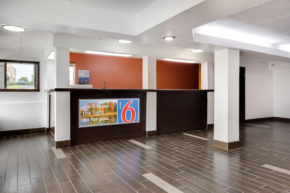 Motel 6 Macon, GA photo 5