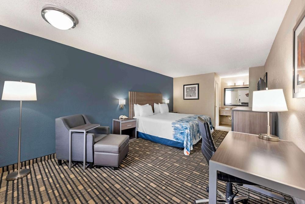 Best Western Post Oak Inn photo 9