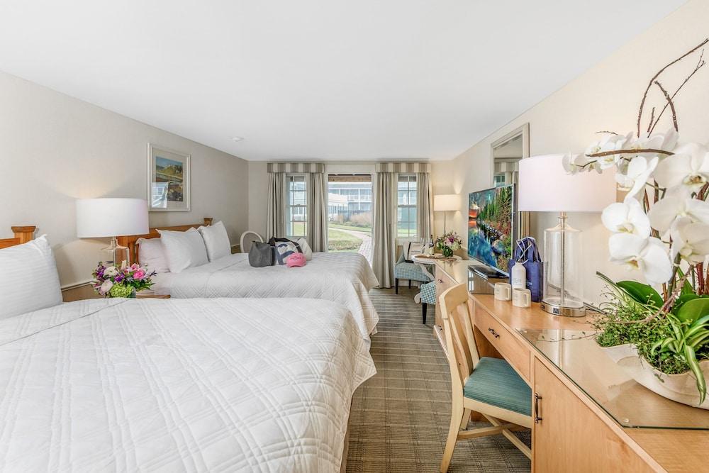 The Harborside Inn photo 31