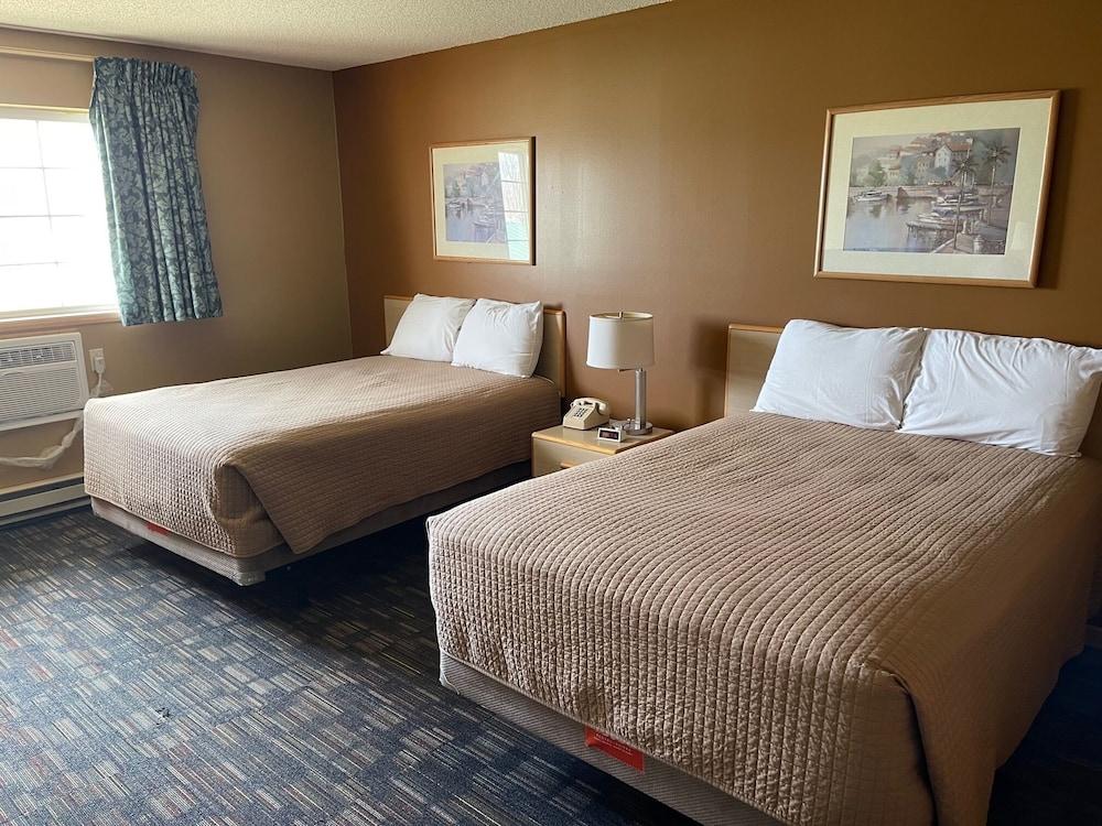 Lakeside Motor Inn photo 15