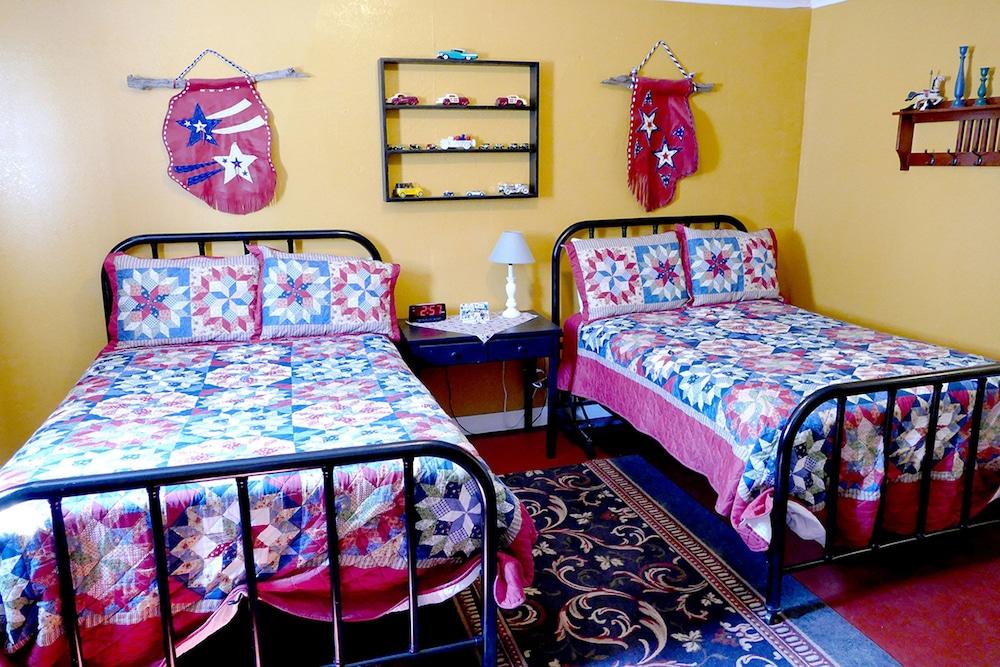 Historic Whiting Hotel Suites photo 46
