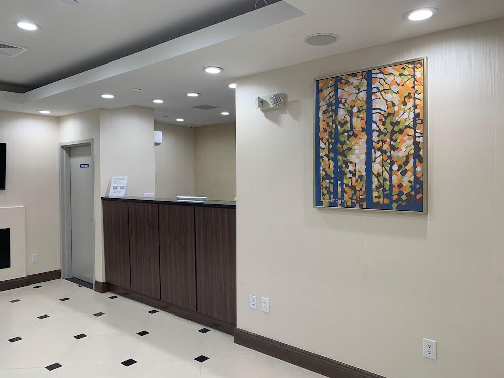 Voyage Hotel photo 6