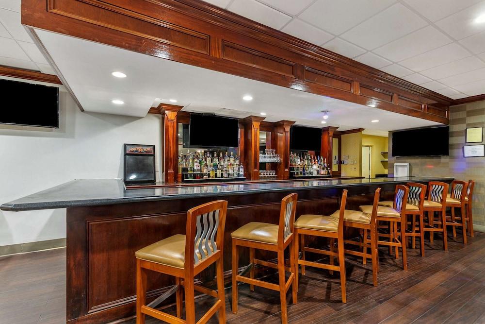 Quality Inn Windsor Mill - Baltimore photo 18