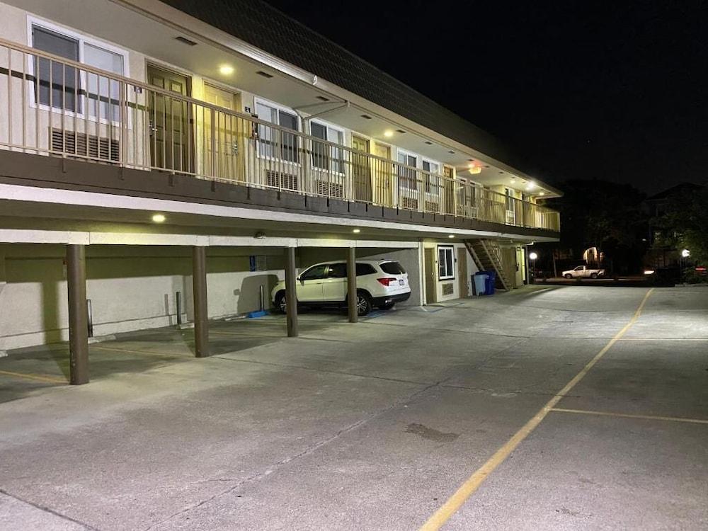 Bayview Motel photo 16