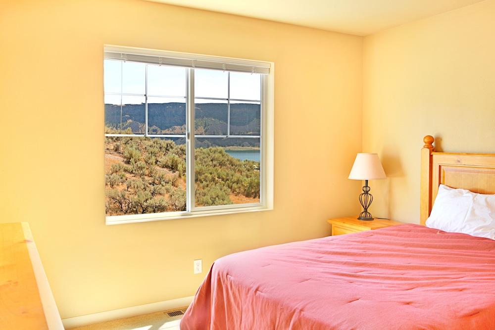 Sunbanks Lake Resort photo 20
