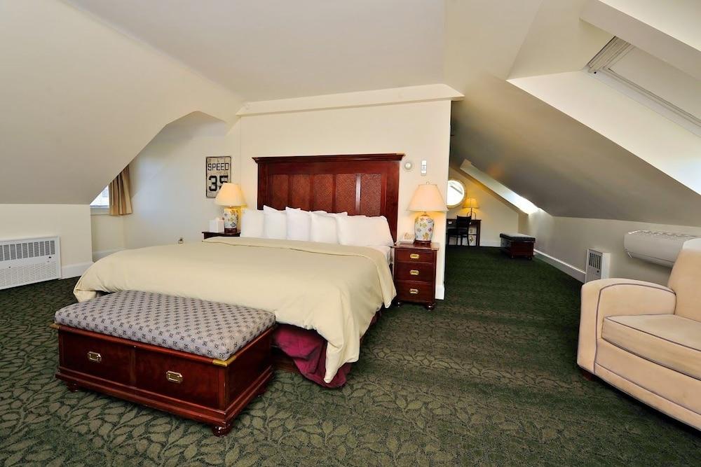 Jailhouse Inn photo 9