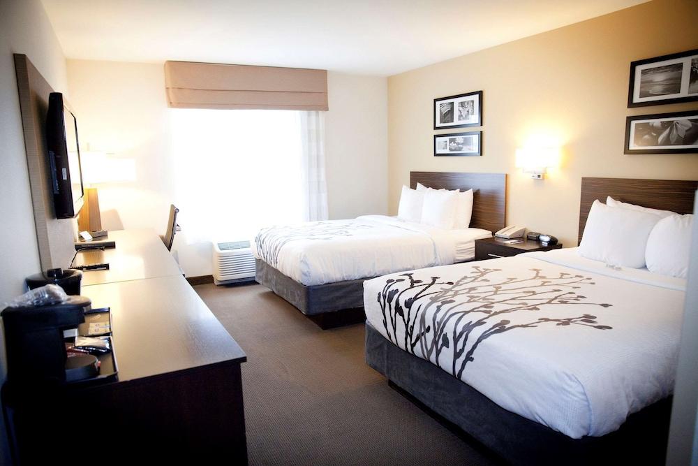Sleep Inn & Suites Moundsville - Wheeling photo 5