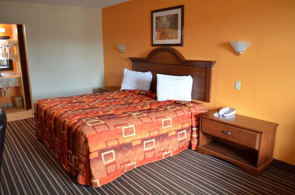 Royal Inn photo 15
