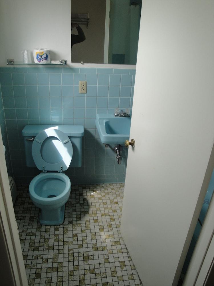 Budget Motel photo 7