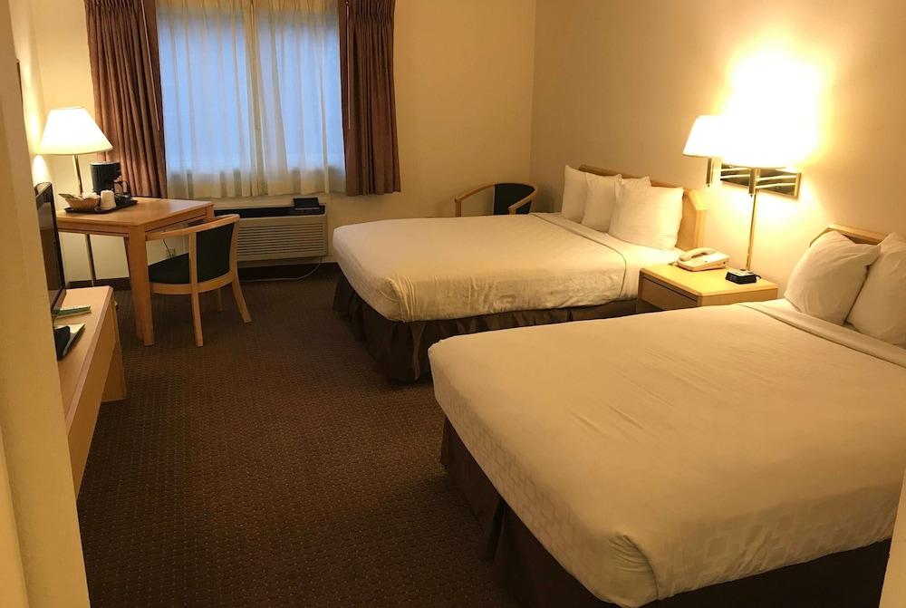 Inn at Lander, Travelodge by Wyndham photo 33
