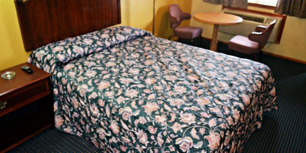 Aloha Inn photo 17
