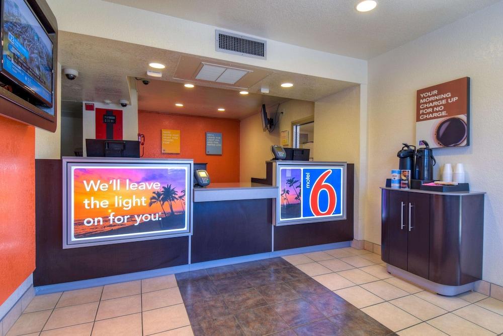 Motel 6 Riverside West - Jurupa Valley photo 7