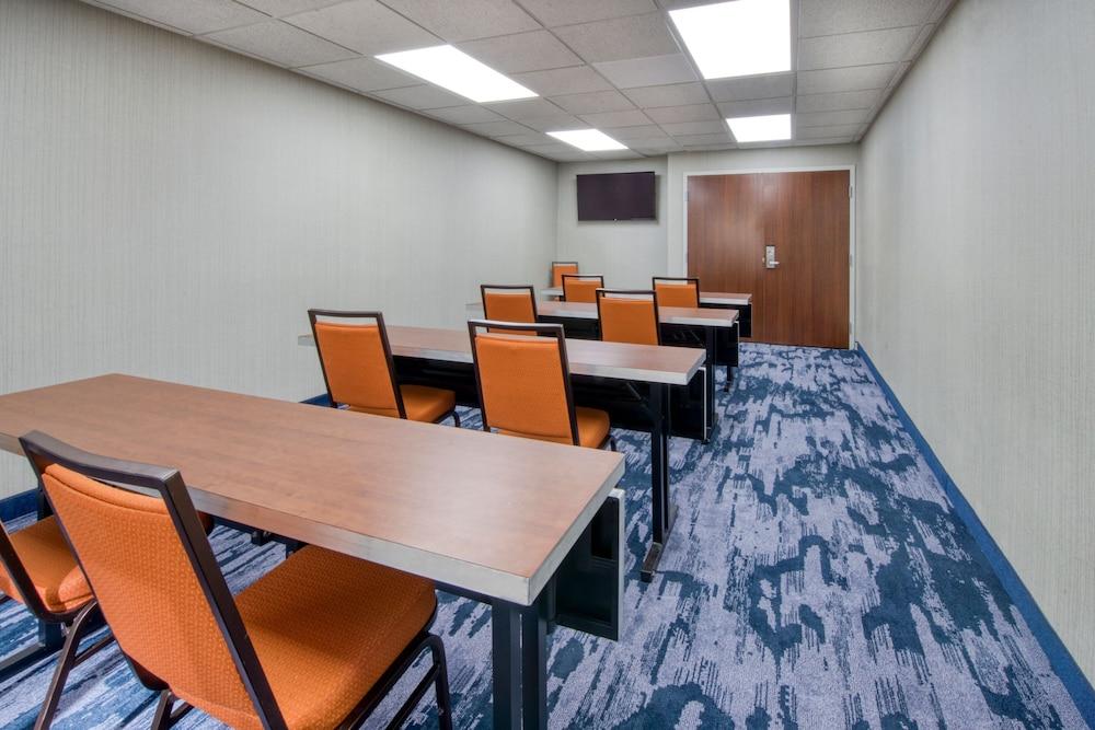 Fairfield Inn By Marriott Raleigh Crabtree photo 32