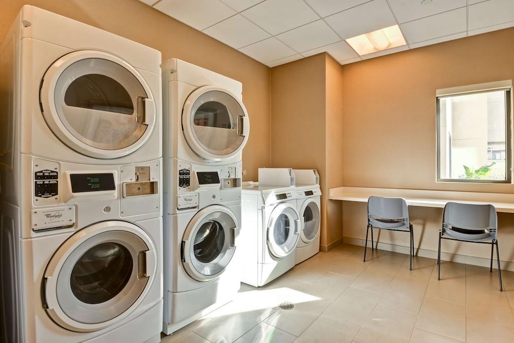 Homewood Suites by Hilton Anaheim Resort – Convention Center photo 40