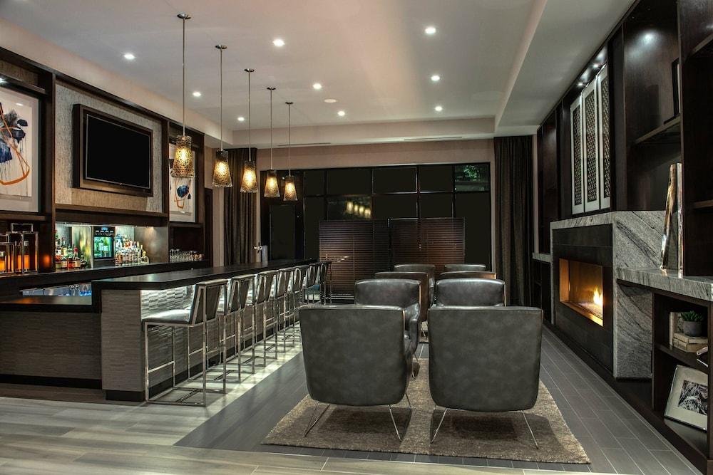 Residence Inn by Marriott Boston Waltham photo 8