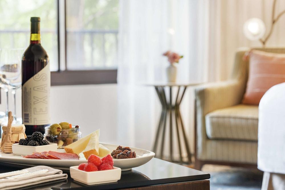 The Woodlands Resort, Curio Collection by Hilton photo 45