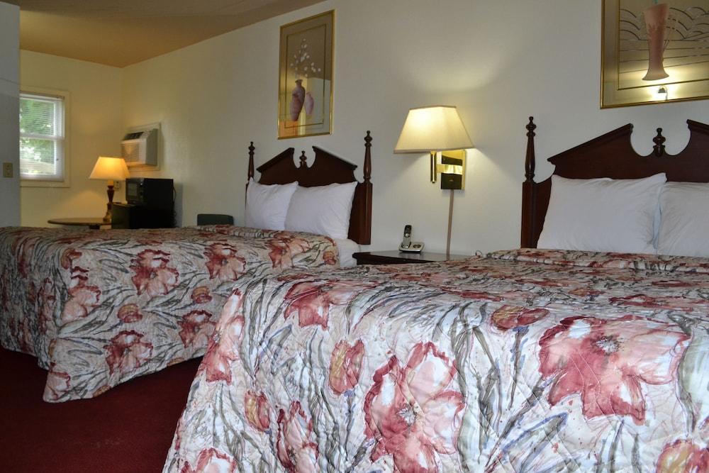 Budget Inn photo 4