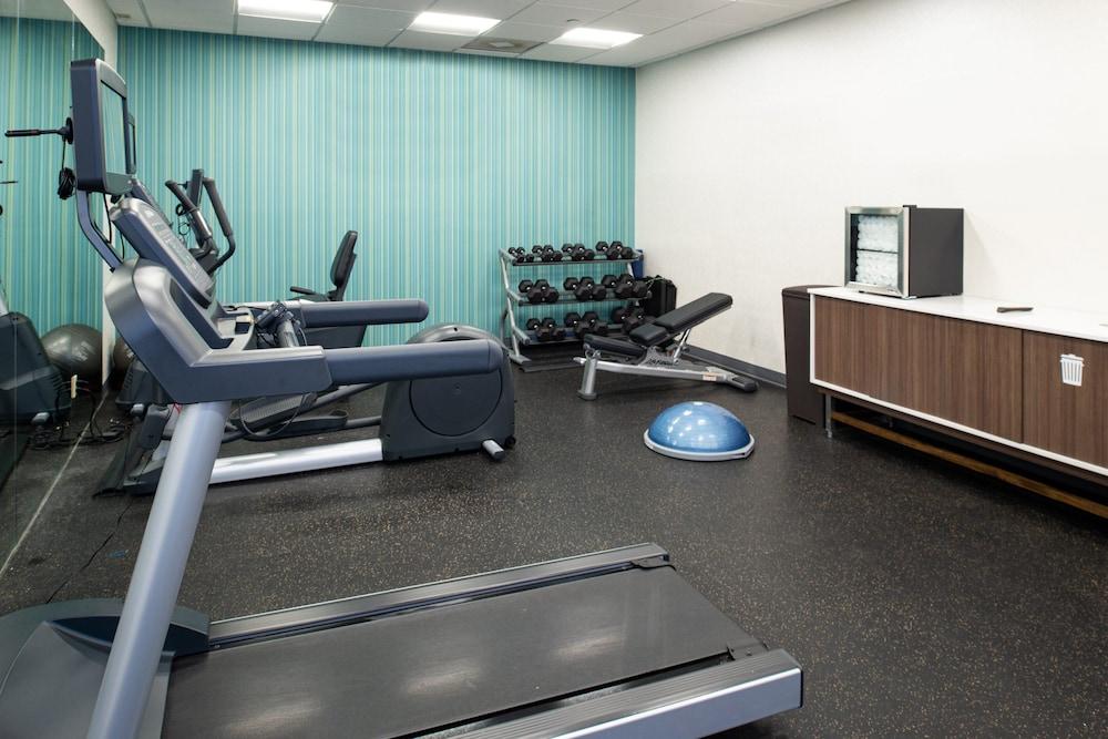 Holiday Inn Express & Suites Los Angeles Downtown West by IHG photo 19