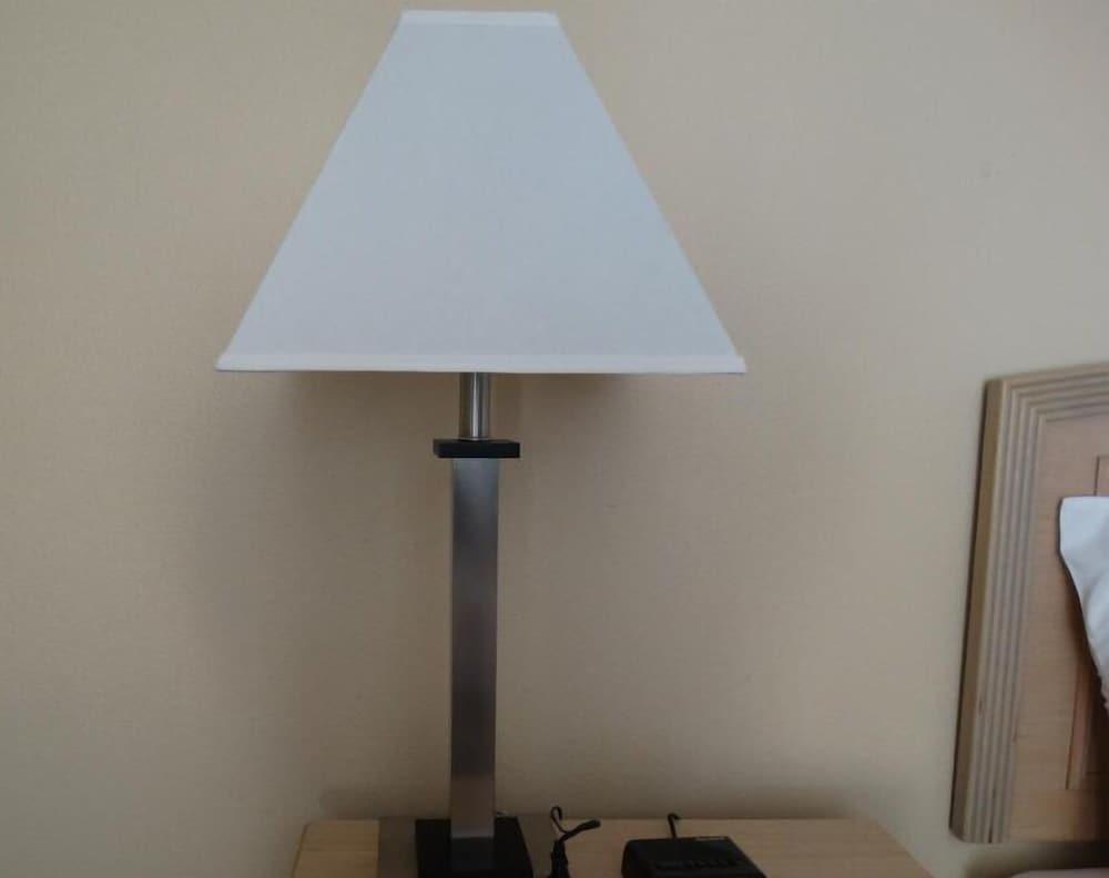 Budget Motel photo 16