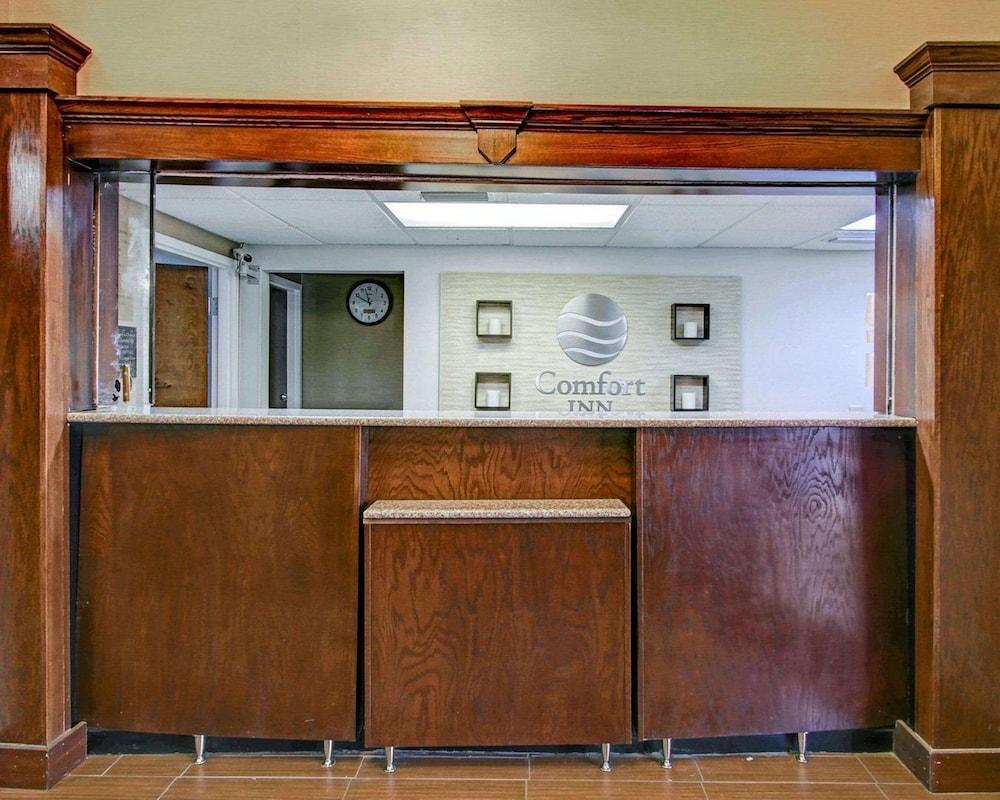 Comfort Inn Livingston photo 39