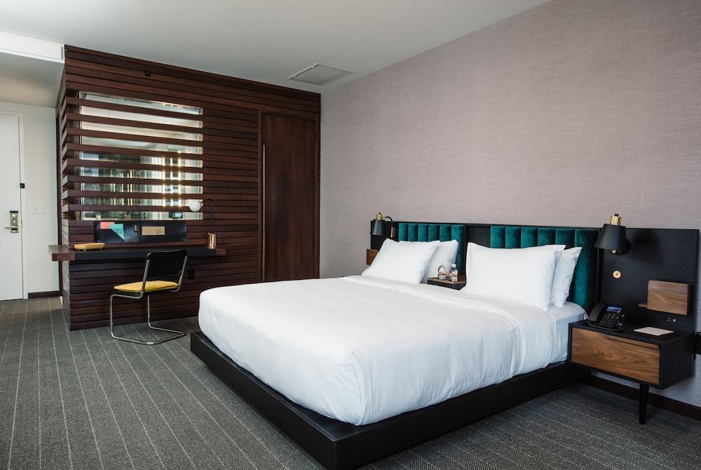 Fairlane Hotel photo 11