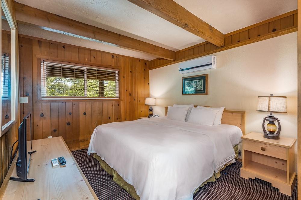 The Pines Resort photo 7