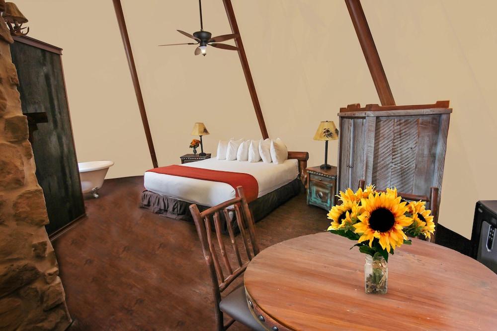 Westgate River Ranch Resort & Rodeo photo 38
