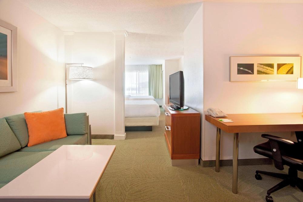 Springhill Suites By Marriott Metro Center photo 14