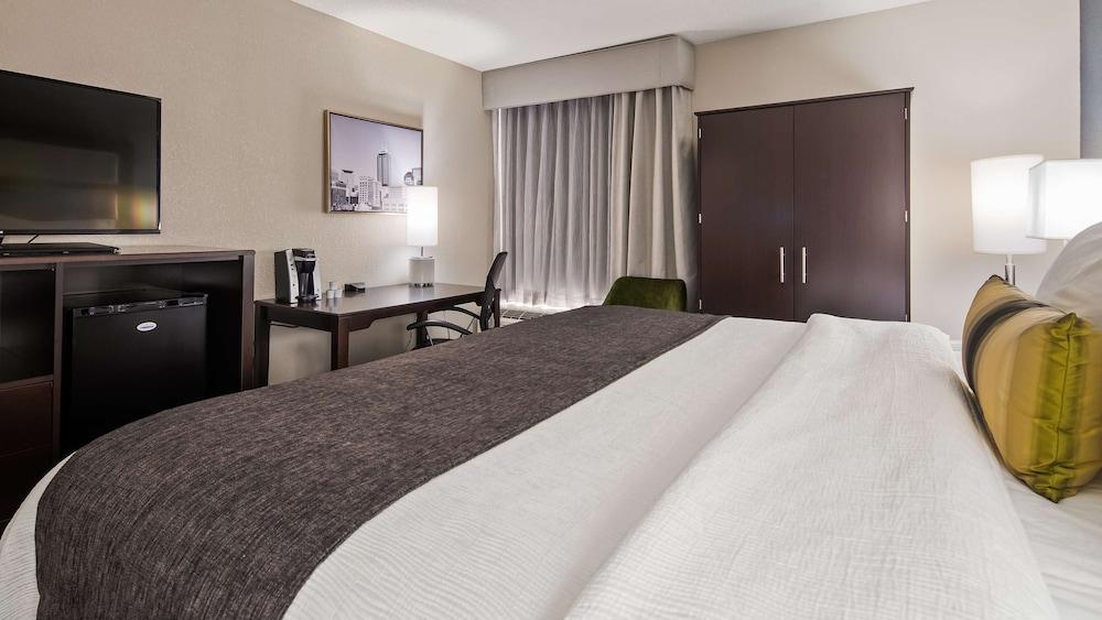 Best Western Plus Indianapolis NW Hotel photo 9