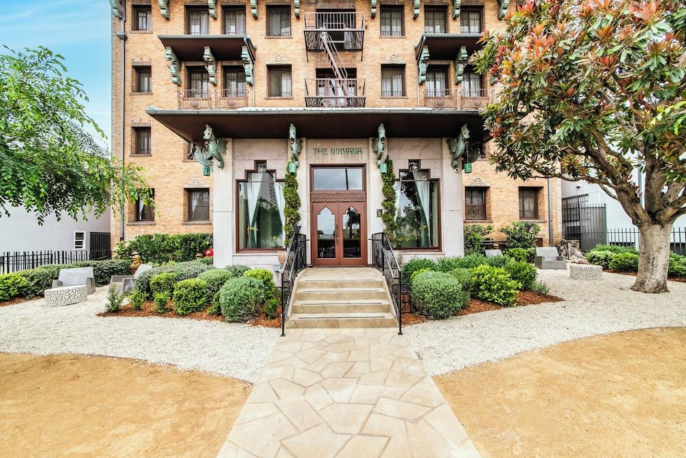 The Nirvana Apartment Hotel photo 12