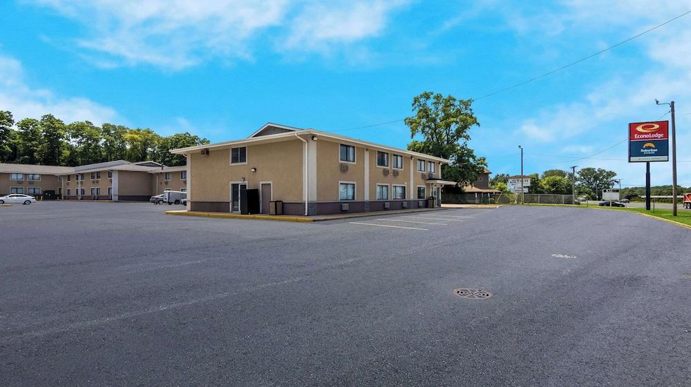 Econo Lodge Portage photo 22