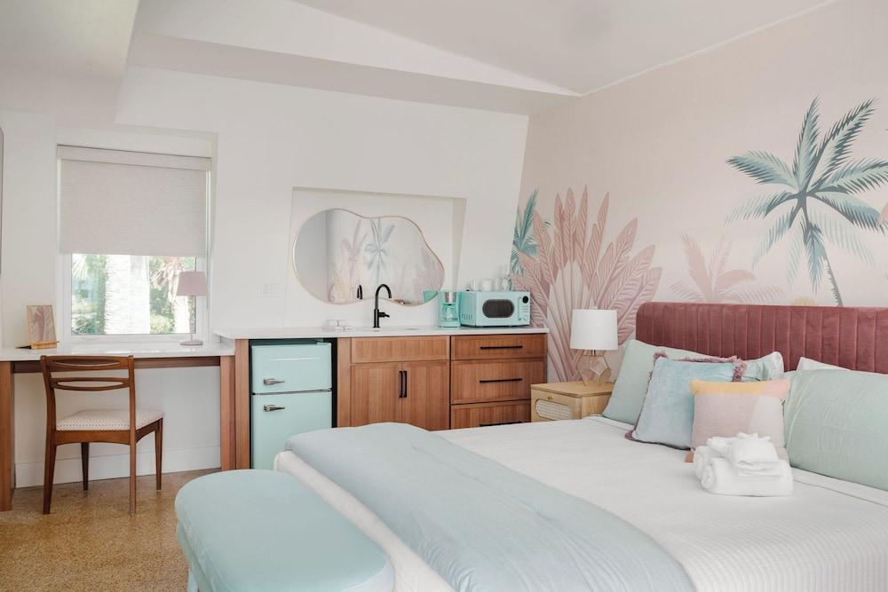 Haleys Court Boutique Motel photo 12