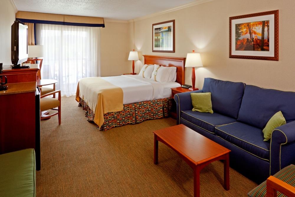 Holiday Inn Resort Lake George - Adirondack Area by IHG photo 6